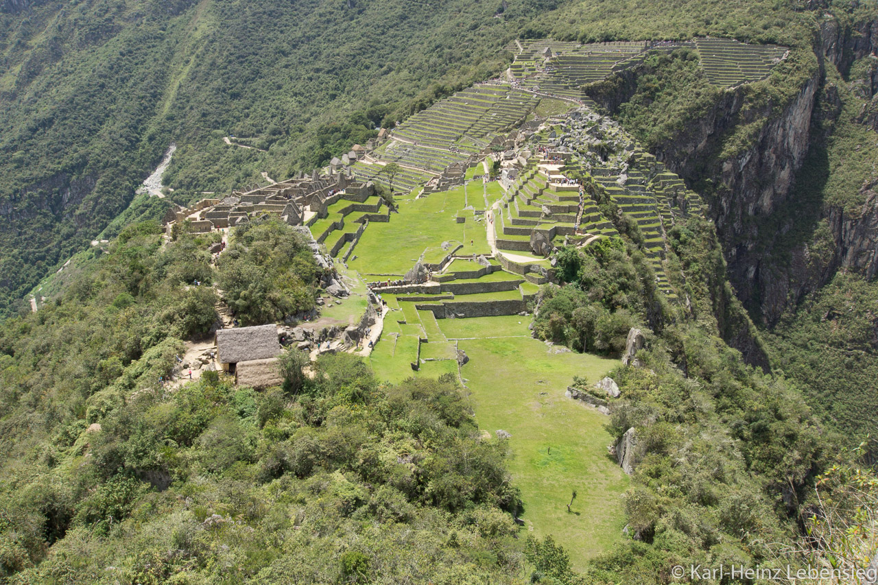 Blick auf Machu Picchu von Huchuy Picchu aus