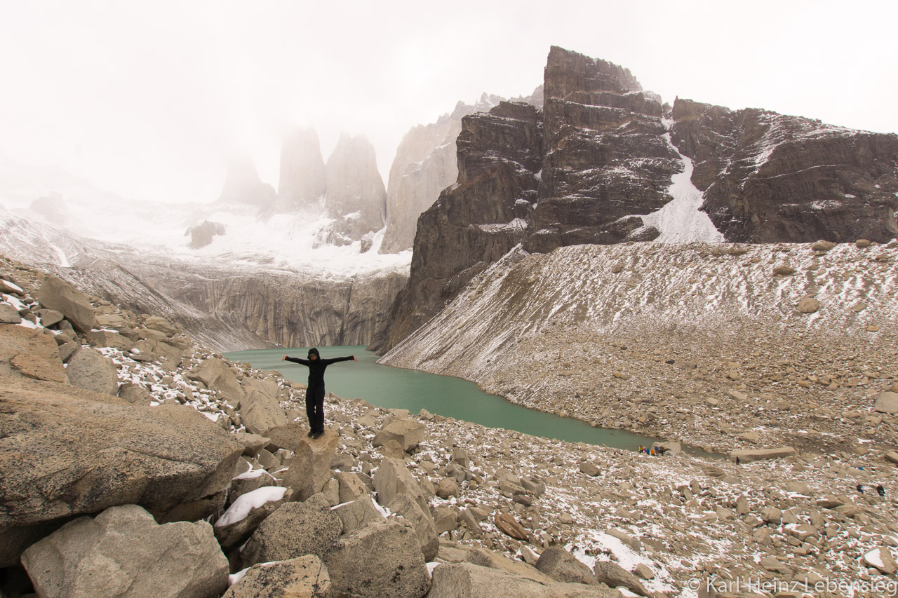 Towers of Paine im Nebel