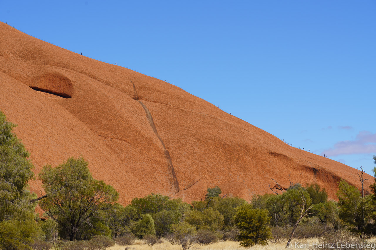 Uluru - Basewalk