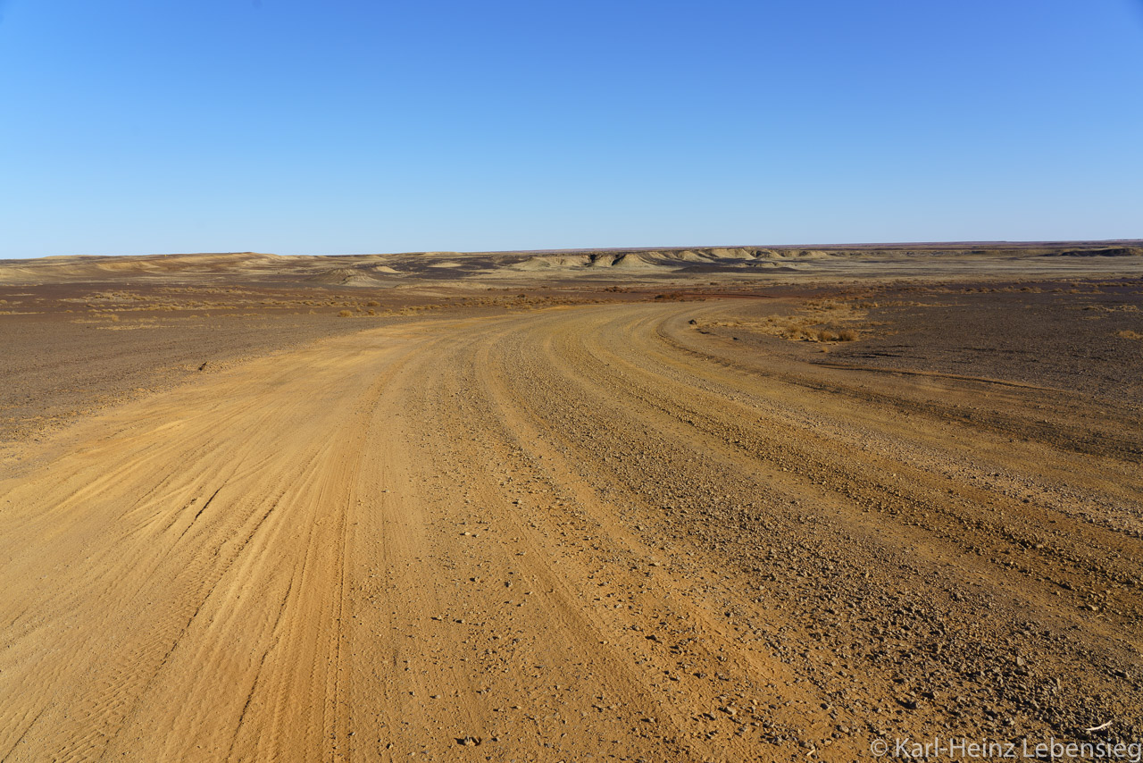 Oodnadatta Track - Kati-Thanda Lake Eyre National Park